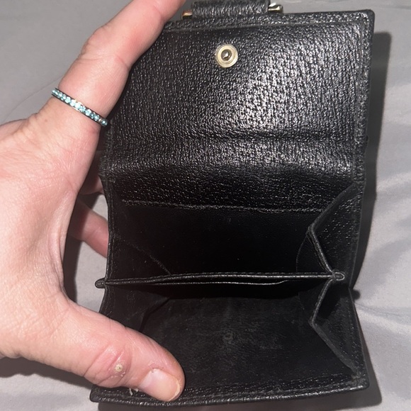 Gucci black canvas monogrammed square wallet silver accents snaps to coins - Picture 3 of 9